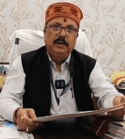 Dr K. K. Dwivedi
